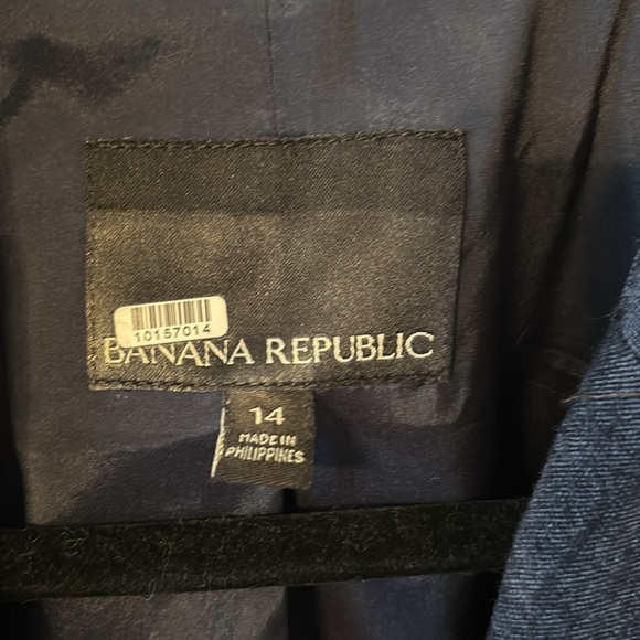 Banana Republic Long and Lean Wool Blend Blazer - Picture 2 of 9